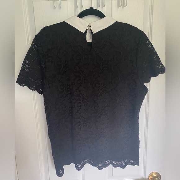 Karl Largerfeld Paris Lace Top - Picture 5 of 5